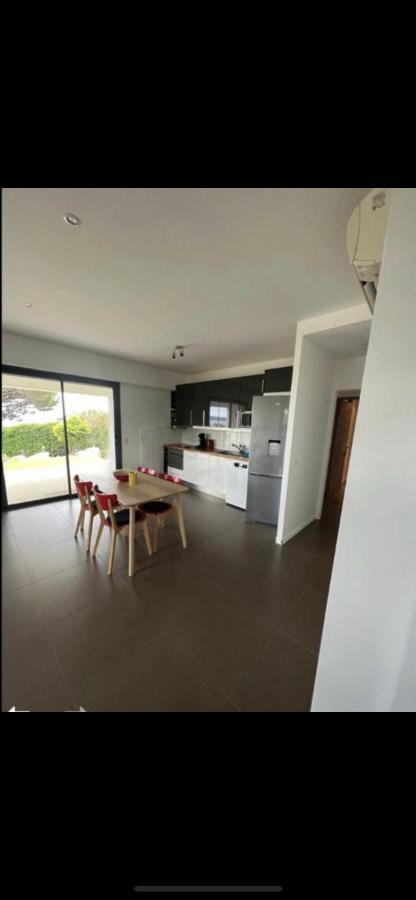 Rdc De Villa Avec Piscine Cavalaire-sur-Mer Exteriér fotografie